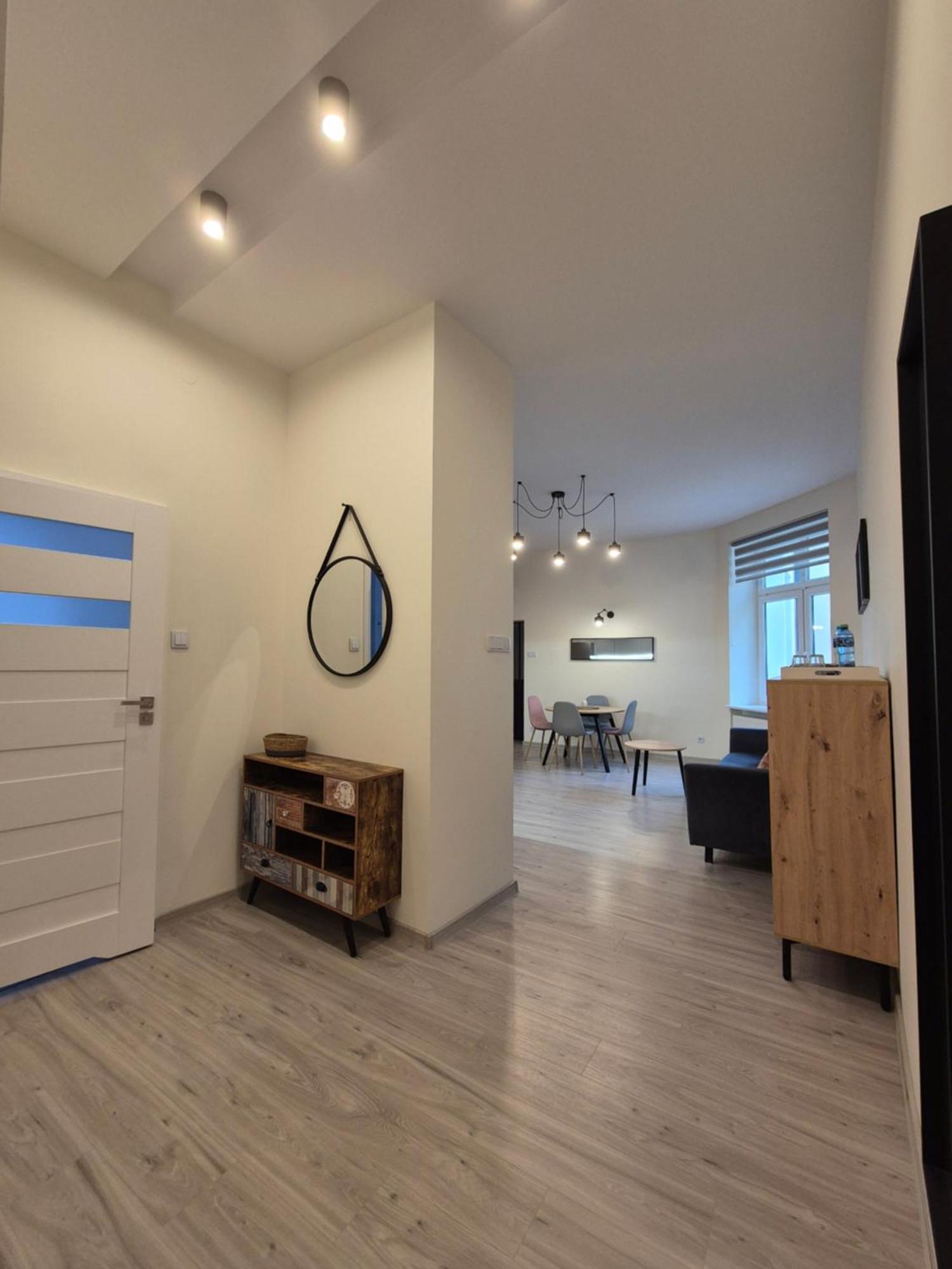 דירות לודז' Duzy Komfortowy Apartament W Samym Centrum Przy Manufaktura I Piotrkowska, Blisko Zoo, Fala מראה חיצוני תמונה