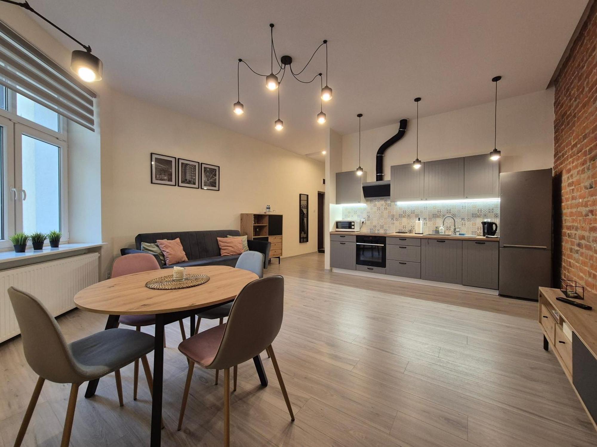 דירות לודז' Duzy Komfortowy Apartament W Samym Centrum Przy Manufaktura I Piotrkowska, Blisko Zoo, Fala מראה חיצוני תמונה